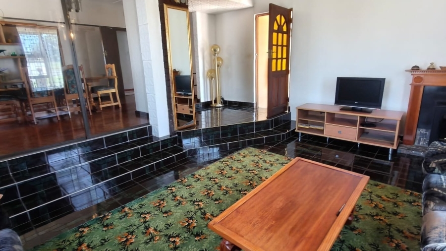4 Bedroom Property for Sale in Cambridge West Eastern Cape